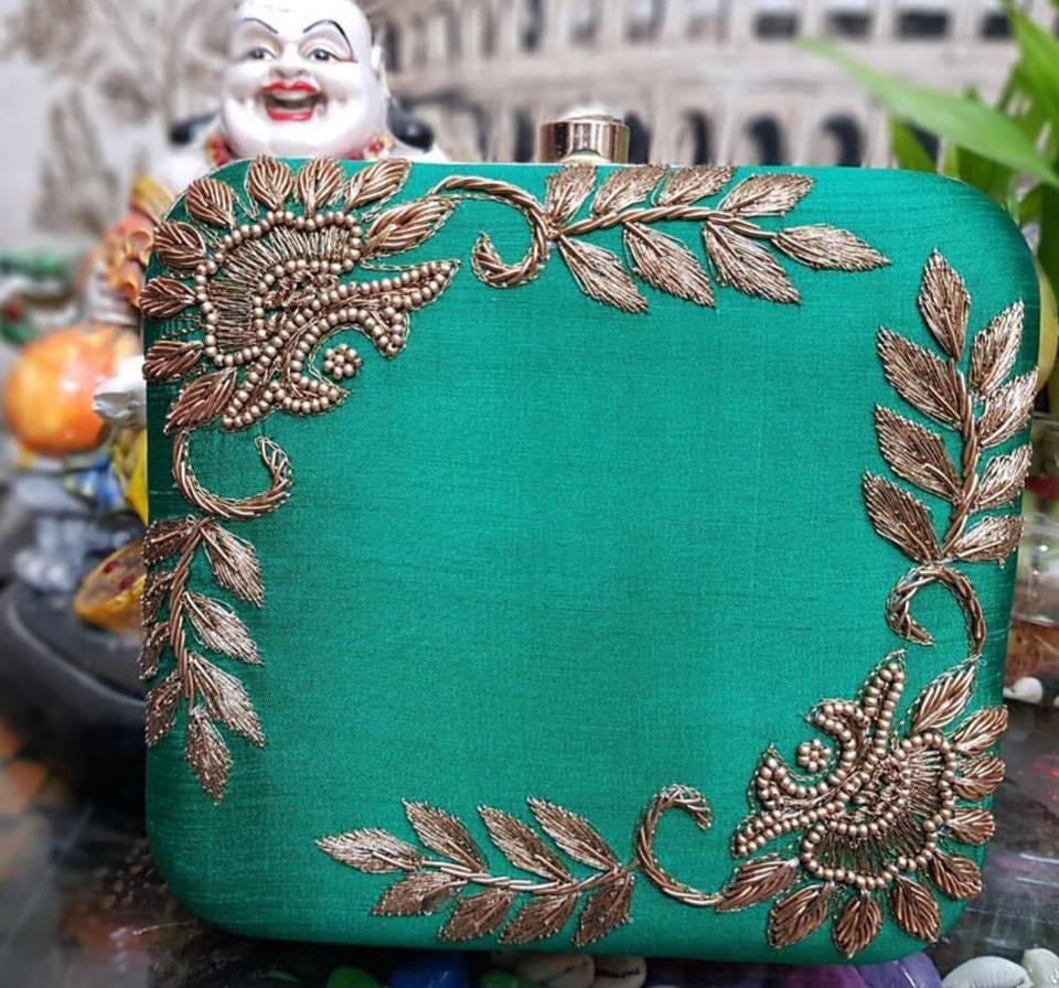 Multi Exclusive Customize Clutch