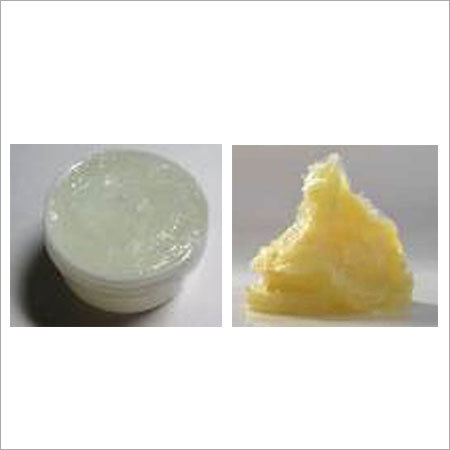 Petroleum Jelly - 170 KGS Drum, White Color, Low Viscosity, Fully Refined, Melting Point 50Â°C, Suitable for Candle Making and Cosmetics