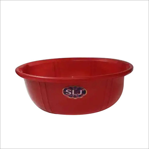 Small plastic store tubs