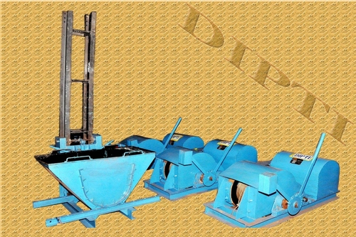 Builder Hoist