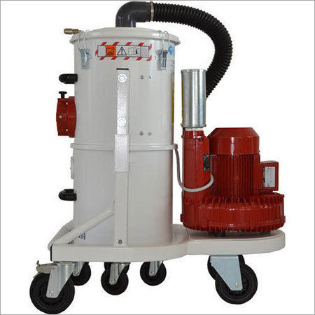 Industrial Vacuum Cleaner