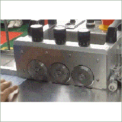 PCB Cutting Machine PCB Separator Machine By SDD ENTERPRISES