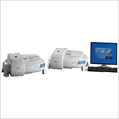 Scientific Spectrophotometer