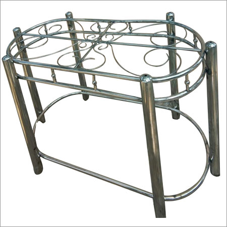 Steel Dining Table Capsule Shape