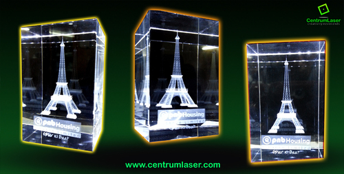 Eiffel Tower 3D Crystal Cube
