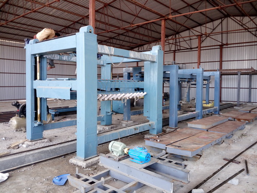 Horizontal cutting machine
