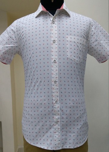 Printed Design Shirts Half Sleeves Size: Extra Large