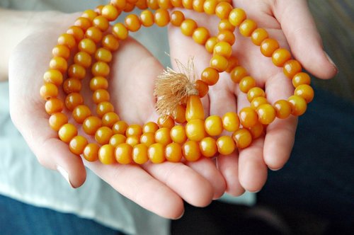 Amber Gemstone Beads Grade: Good Quality
