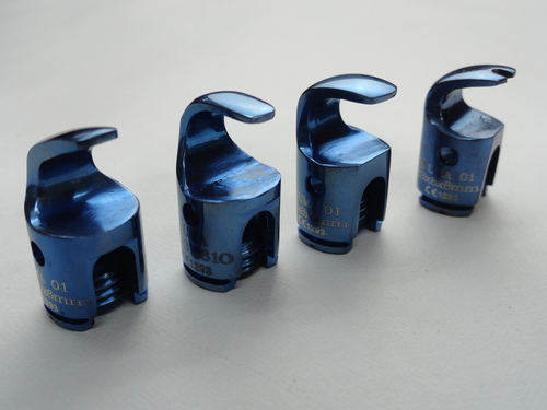 Laminar Hooks (TIT) - Titanium, Multiple Sizes, Anodized Finish | Secure Grip, Easy Use, Durable Design, Precise Placement, Sterile Packaging