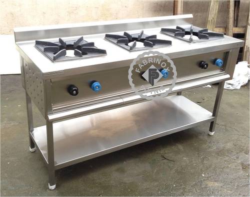 3 Burner Range Application: In Hotels And Restaurant