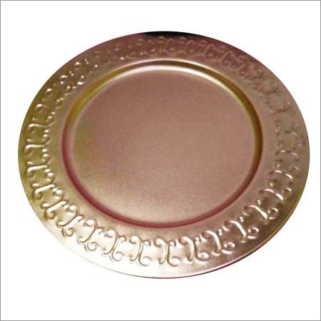 Gold Charger Plate Design: Flower