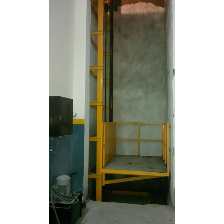 Hydraulic Goods Lift
