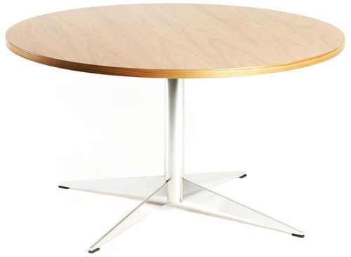 Restaurant Round table