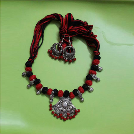 Ladies Designer Necklace