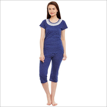 Ladies Navy Blue Capri With T-Shirt