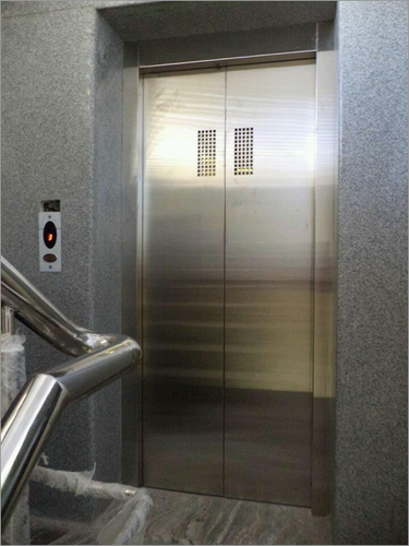 Hotel Lift - Stainless Steel, 2x2 m Dimensions, 1000 kg Capacity - Automatic Doors, Easy Access, Modern Design, Quiet Operation, Reliable System, Smooth Ride