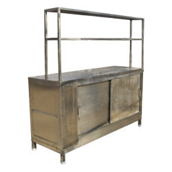 Service Counter With Oven