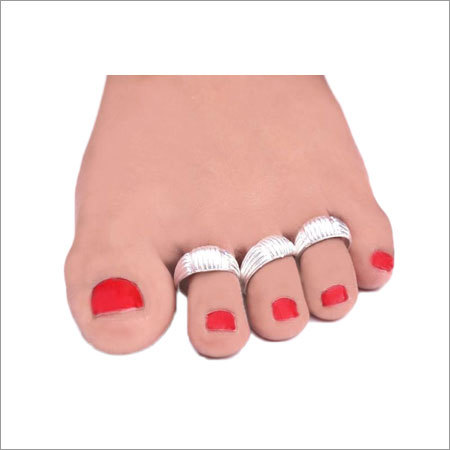 Artificial Toe Rings Gender: Women