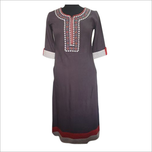 Ladies Fold Up Sleeves Casual Kurti