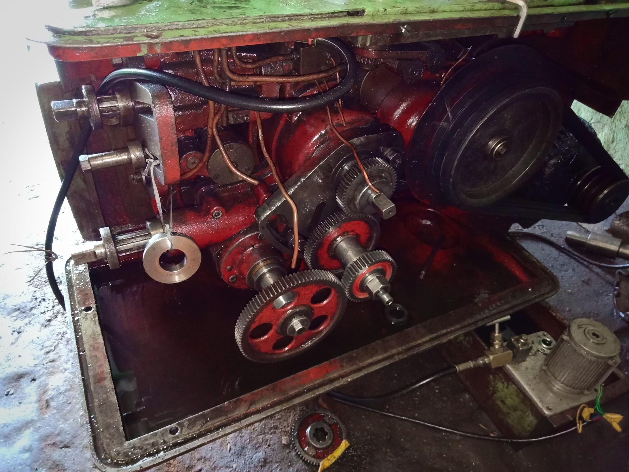 Tos FO6 Gear Hobber