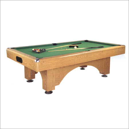 8X4 Pool Table In Medium Oak Finish