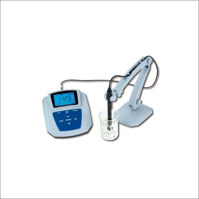 Benchtop Conductivity Meter