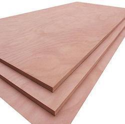 Commercial Plywood Density: 700-800 Kilogram Per Cubic Meter (Kg/M3)