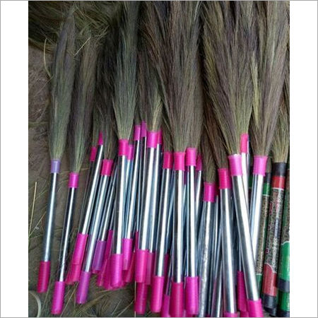 Easy To Use Plastic Handle Grass Broom