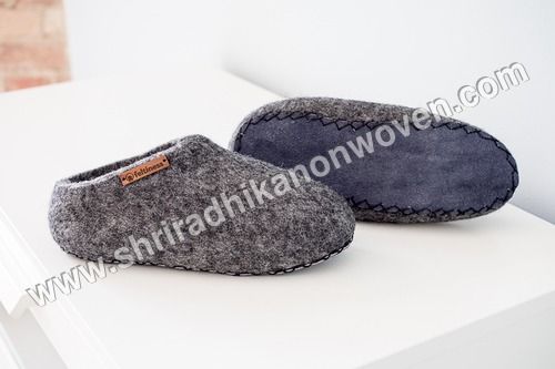 Felt Clogs