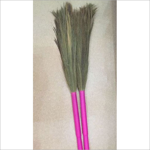 Easy To Use Floor Broom