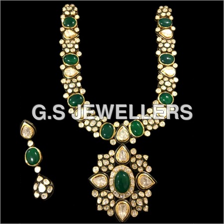 Green Polki Line Necklace