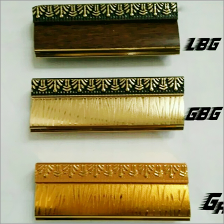 Finished Picture Frame Moulding stick