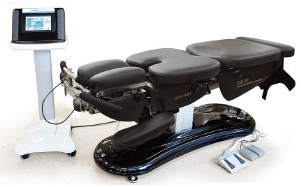CHIROPRACTIC TABLE