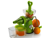 Plastic Fruit And Vegetable Juicer