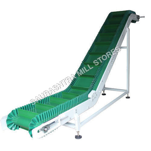 Sidewall Cleated Conveyor - Rubber Belt Design | Efficient Material Handling System with High Durability