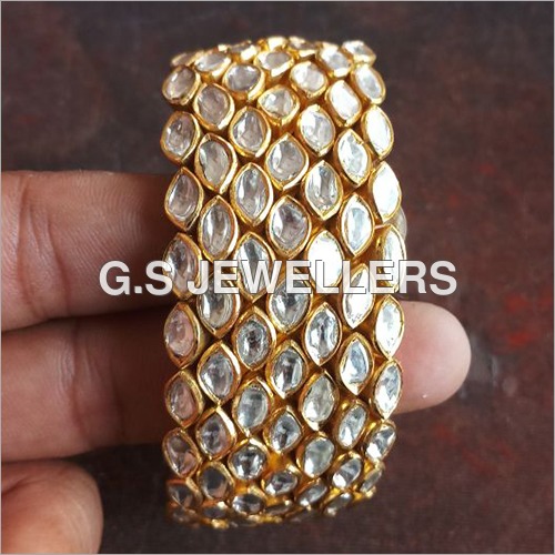 Trendy Gold Bangle