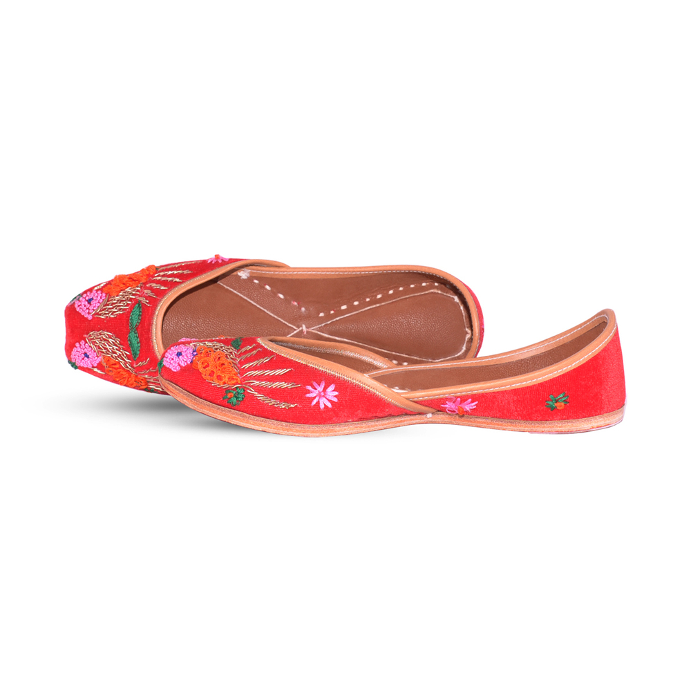 Bridal Punjabi Jutti - Cotton and Leather Upper Size 36-41 | Breathable Red Design with Extra Padding Customizable Logo