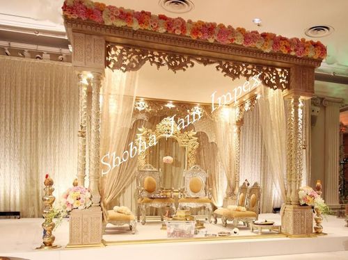 Wedding Wood Mandap