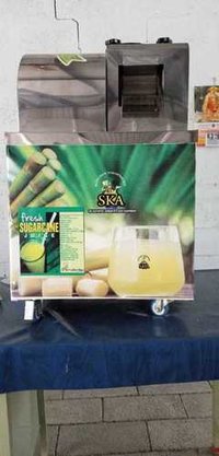 Electric Sugarcane Juice Machine - Stainless Steel, 2x2.5x2.5 Cm, Green | 1.5 Hp Motor, 100 Kg Per Hour Capacity, 1 Year Motor Warranty