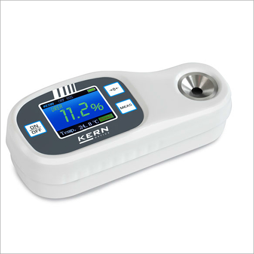 Refractometer