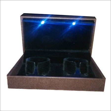 LED bangle Display jewelry box By UNIQUE PACKAGING