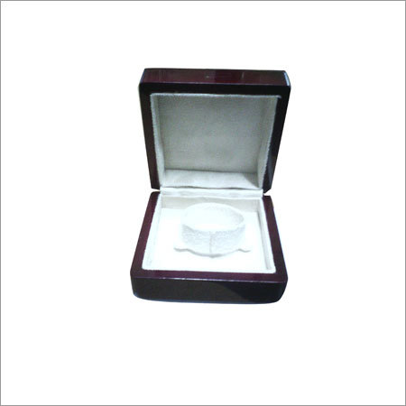 Ring Leather Display Box