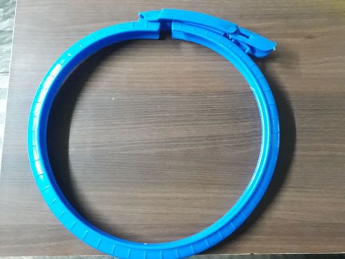 Plastic Locking Ring 14'' - Plastic Material , Injection Molding Process , Durable Design for Secure Sealing of Plastic and Metal Drums