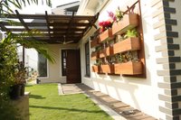 Wall Mounted Wooden Plant Pot Rack
