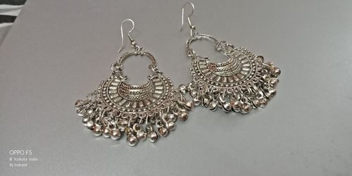 Artifical Earrings Gender: Women