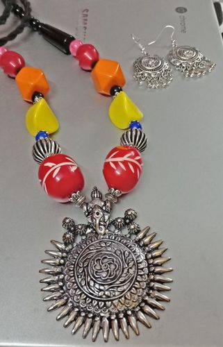 chemical beads jewellery