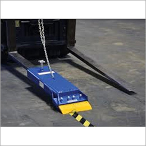 Fork Mounted Floor Scraper Application: Hydraulic Clamps