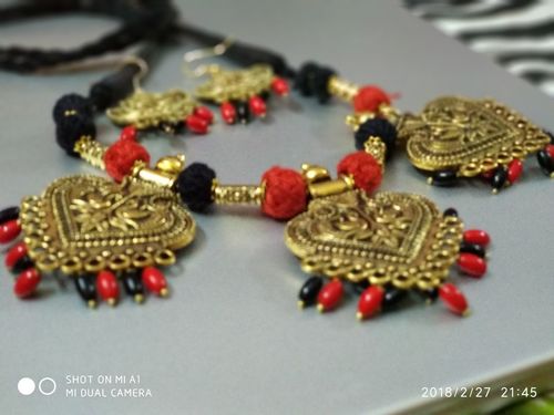 Fashion Necklace - Elegant Stainless Steel Design | Most Fashionable Women's Jewelry Accessory