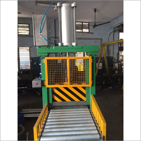 Pneumatic Bale Cutter
