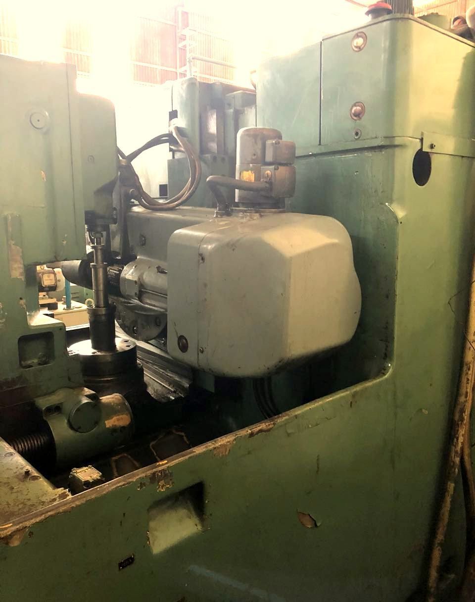 Hurth WF10 Gear Hobbing Machine